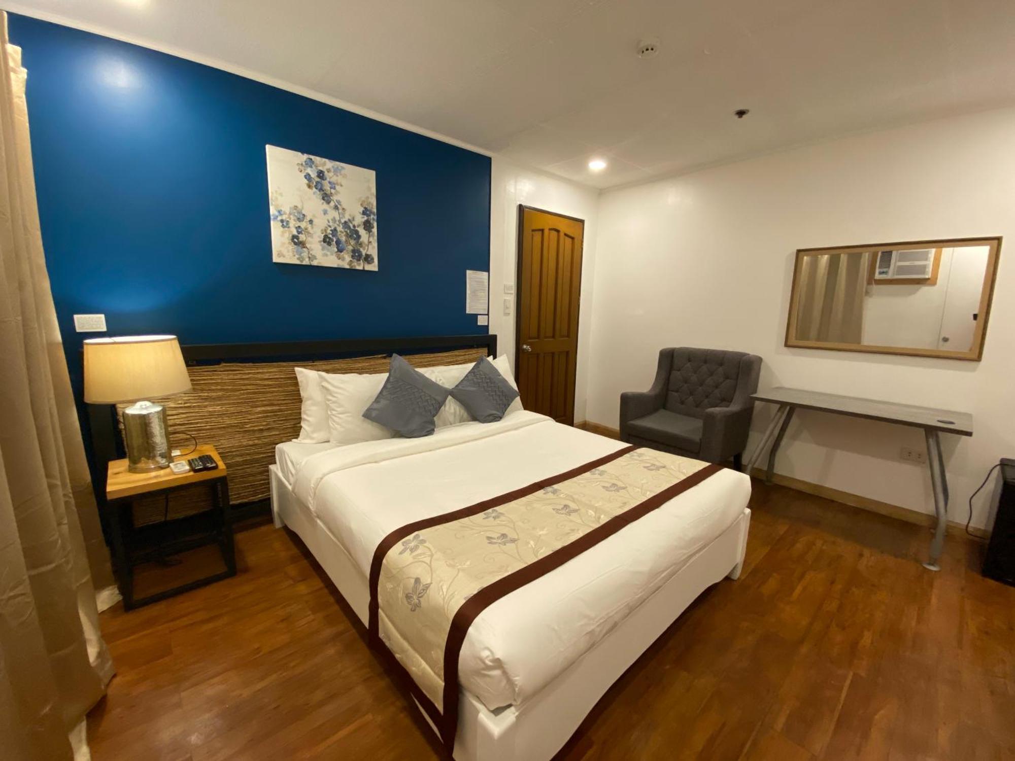 The New View By Ecotel Iloilo City Exteriér fotografie